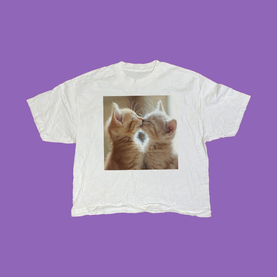 KISS KISS® Unisex T-Shirt - Kikillo Club