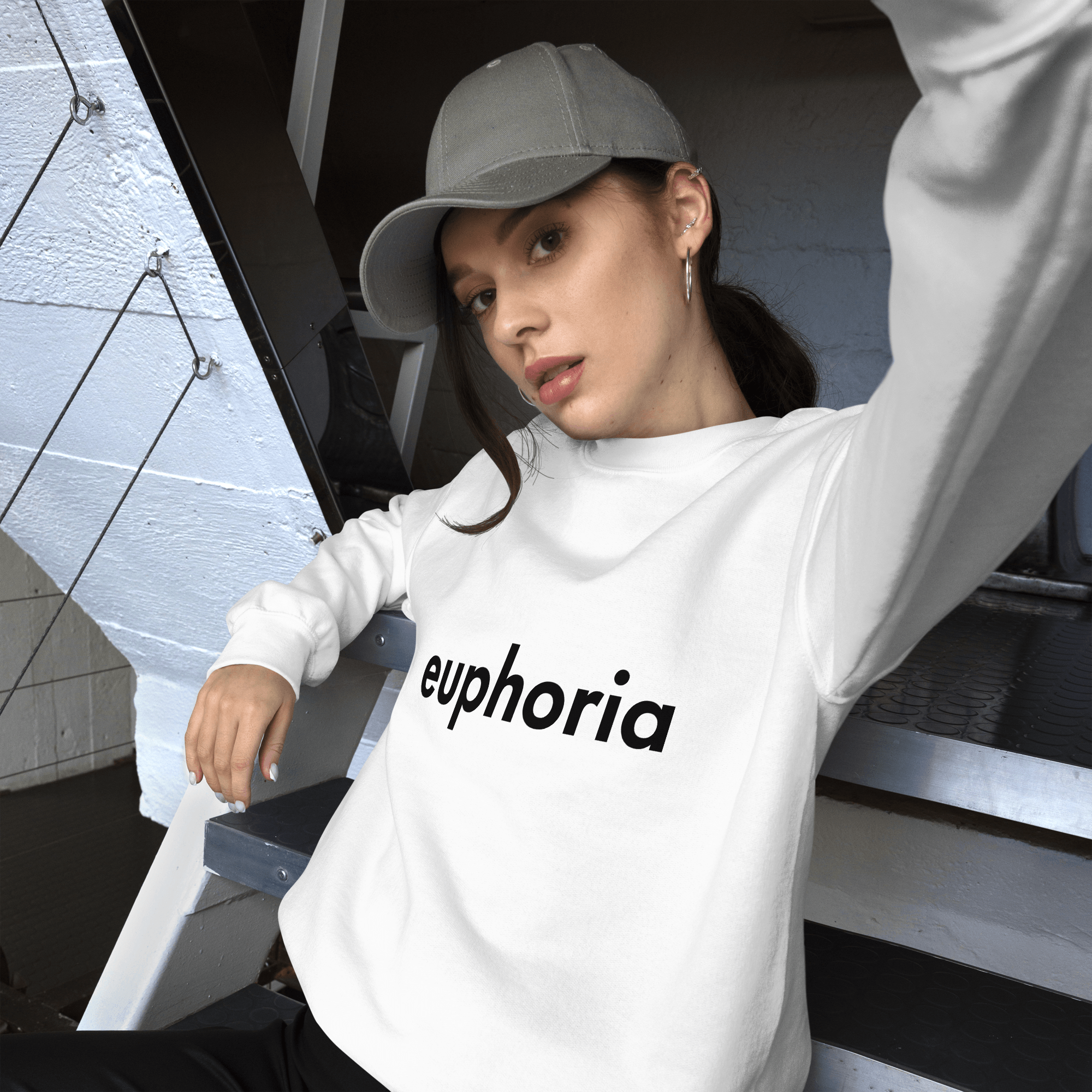 EUPHORIA® Sweatshirt - Kikillo Club