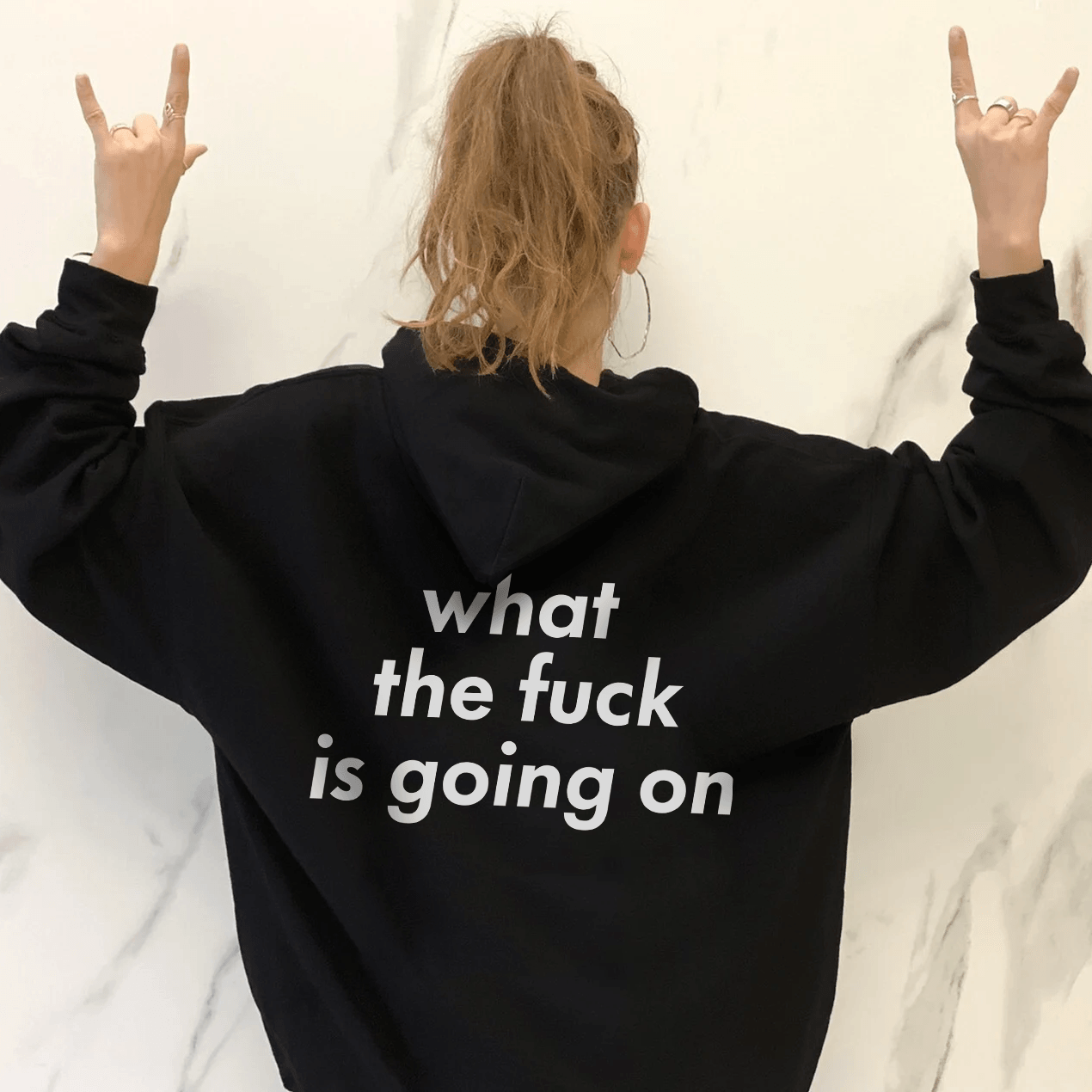 What the fuck is going on® Hoodie - Kikillo Club